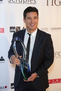 nah03.04com-mario-lopez