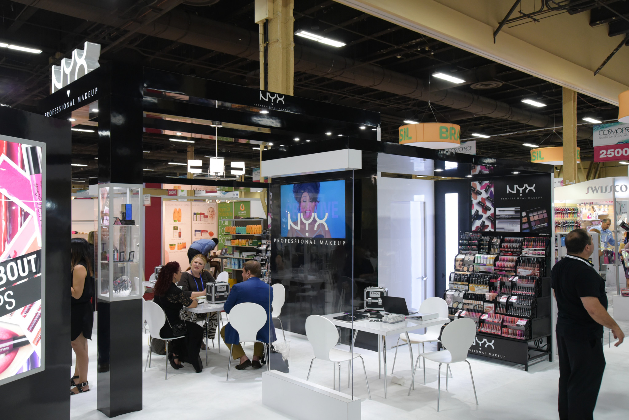 IL Cosmetics presents latest innovation at Cosmoprof Las Vegas